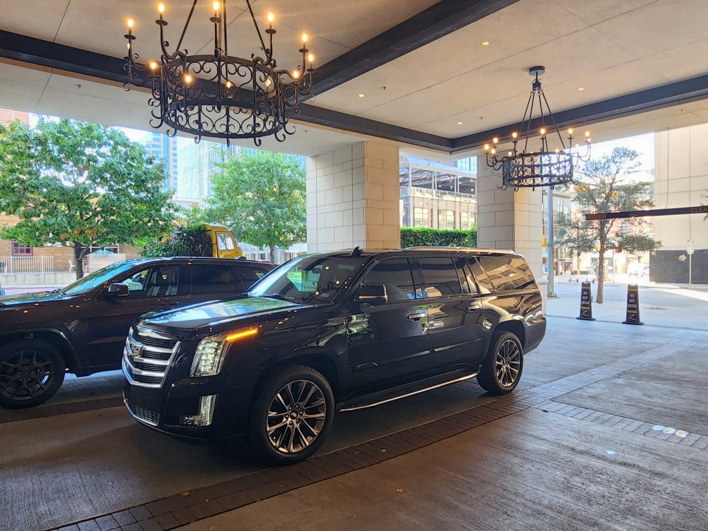 SUV Limo