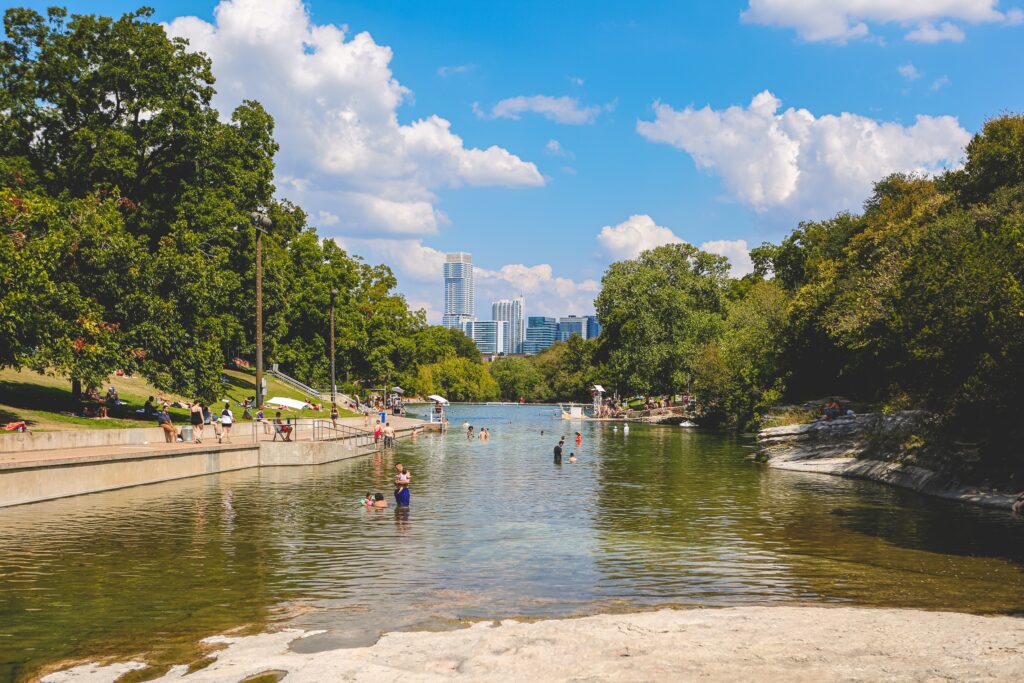Austin TX - Barton Spring - Lake Travis Limo Black Car Service